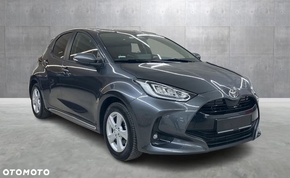 Toyota Yaris - 1