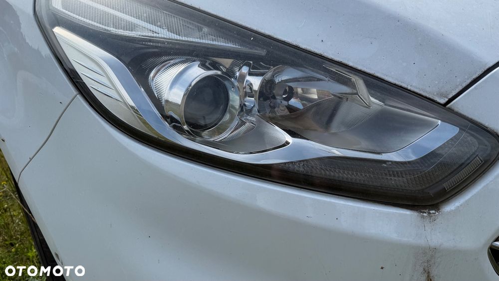 Ford S-Max - 12