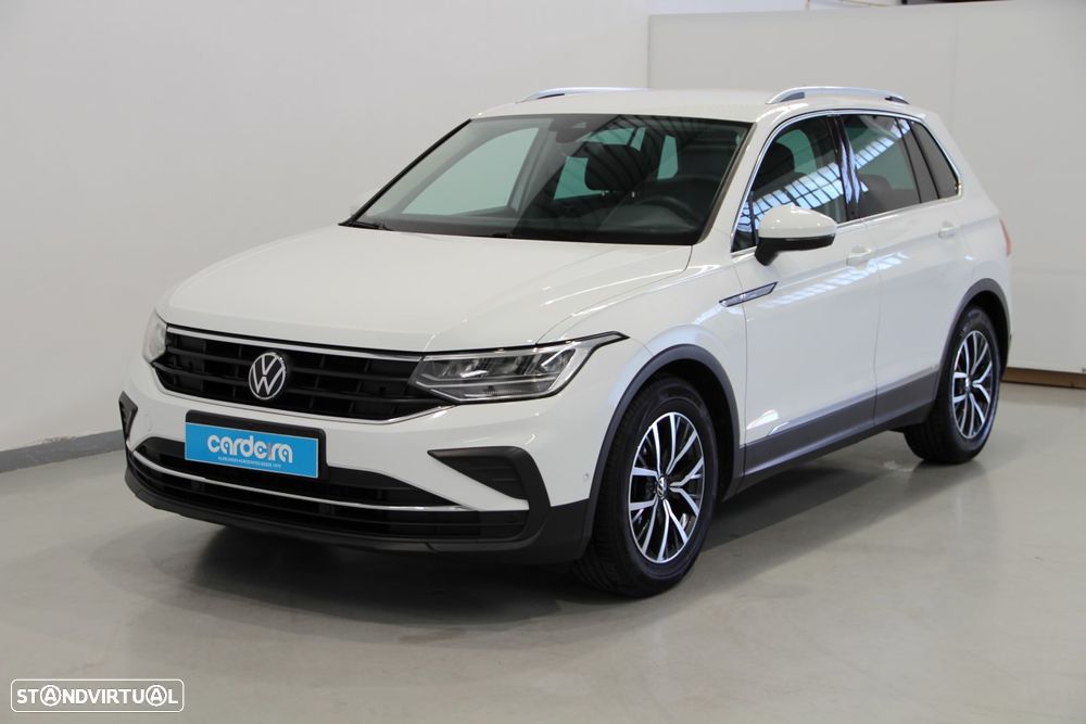 VW Tiguan 2.0 TDI Life DSG - 1