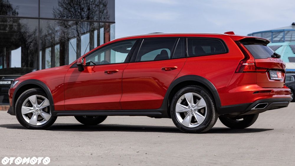 Volvo V60 Cross Country T5 AWD Geartronic Pro - 11