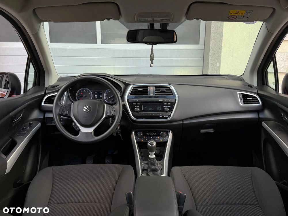 Suzuki SX4 S-Cross 1.4 Boosterjet Hybrid Comfort - 23