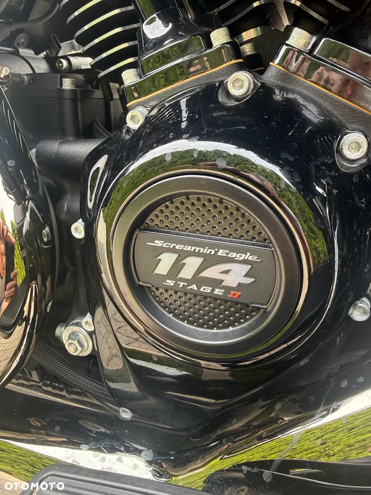 Harley-Davidson Touring Ultra Limited - 3