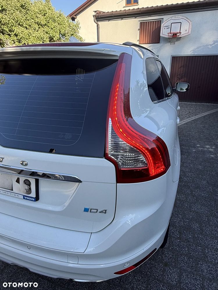 Volvo XC 60 D4 Drive-E Momentum - 6