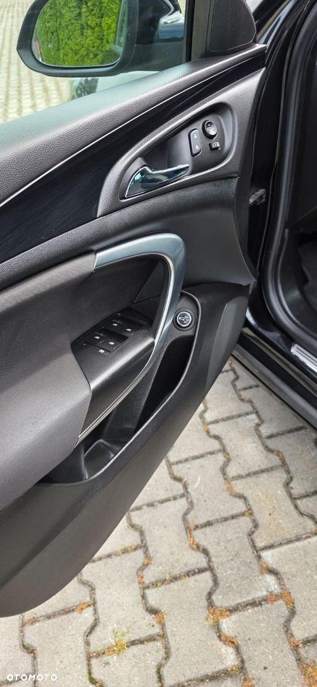 Opel Insignia - 16
