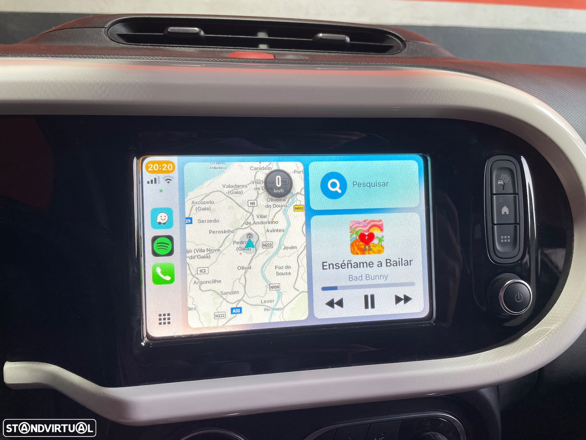 Renault Twingo E-Tech. 22 Techno - 13