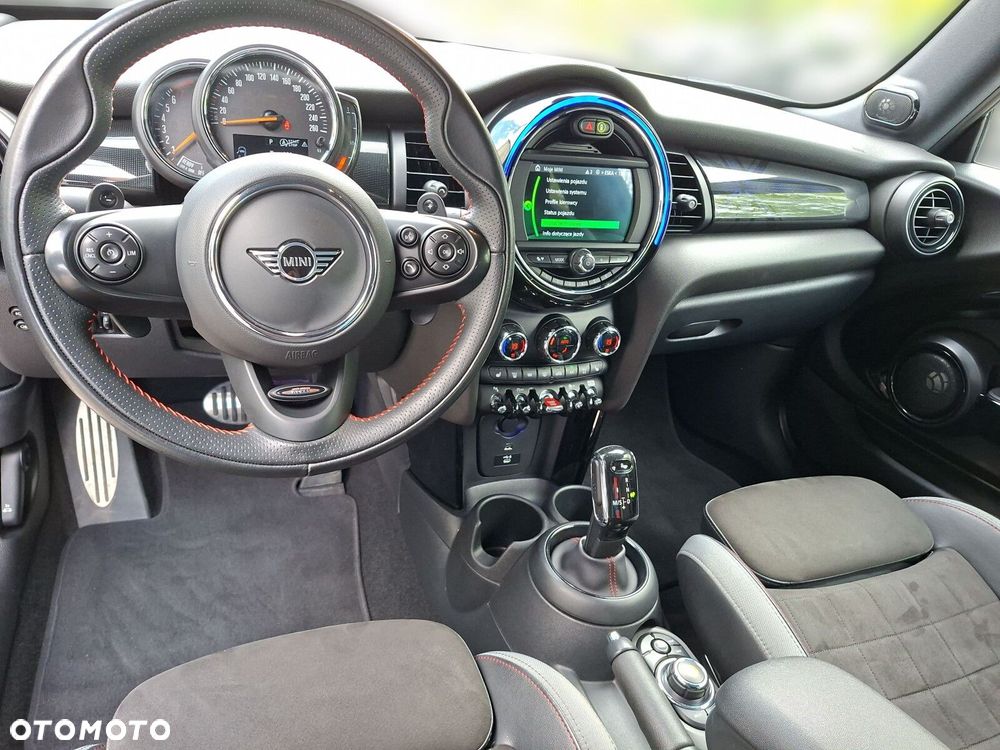 MINI Cooper S John Works Trim sport - 11