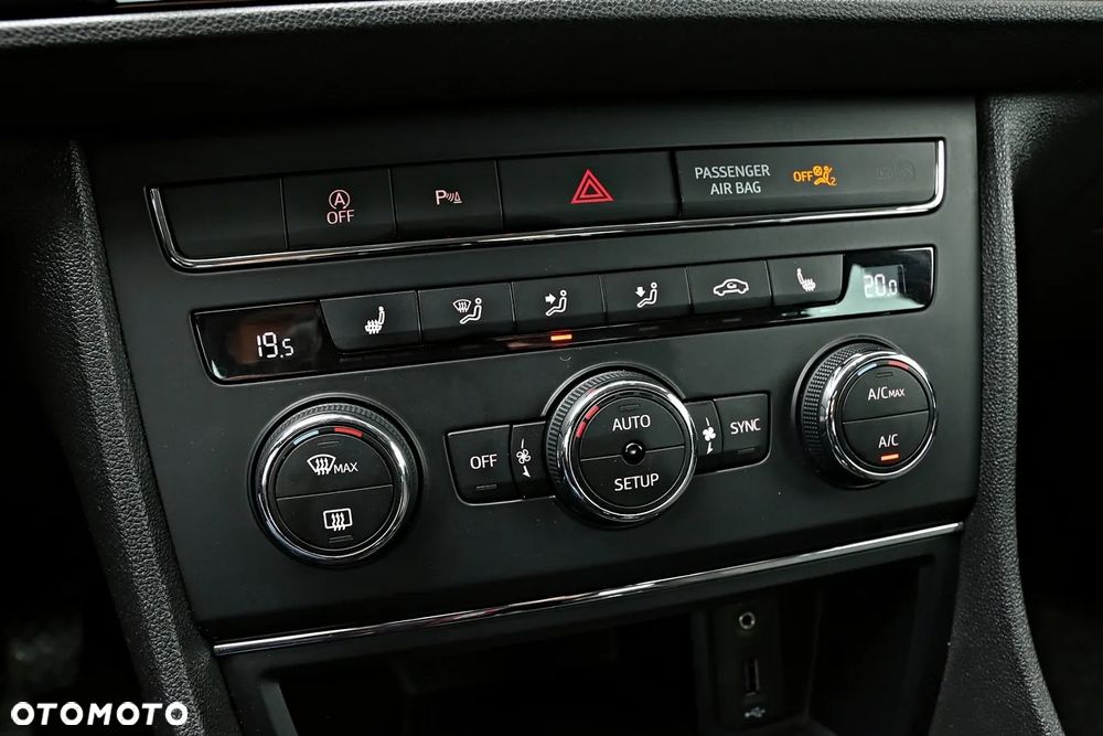 Seat Leon 2.0 TDI DPF Style - 32