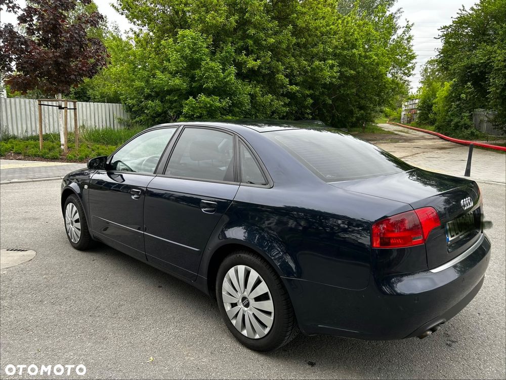 Audi A4 Limousine 2.0 TDI DPF multitronic - 6