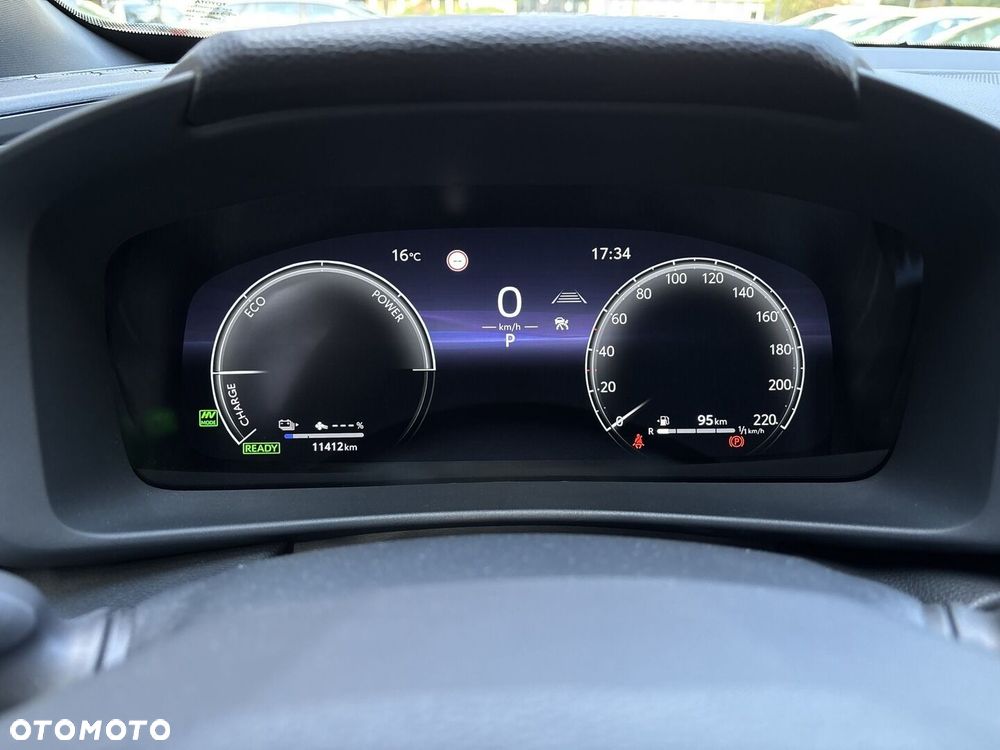 Toyota C-HR - 12