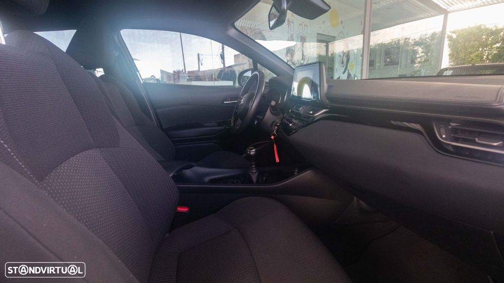 Toyota C-HR 1.2 Turbo Style - 10