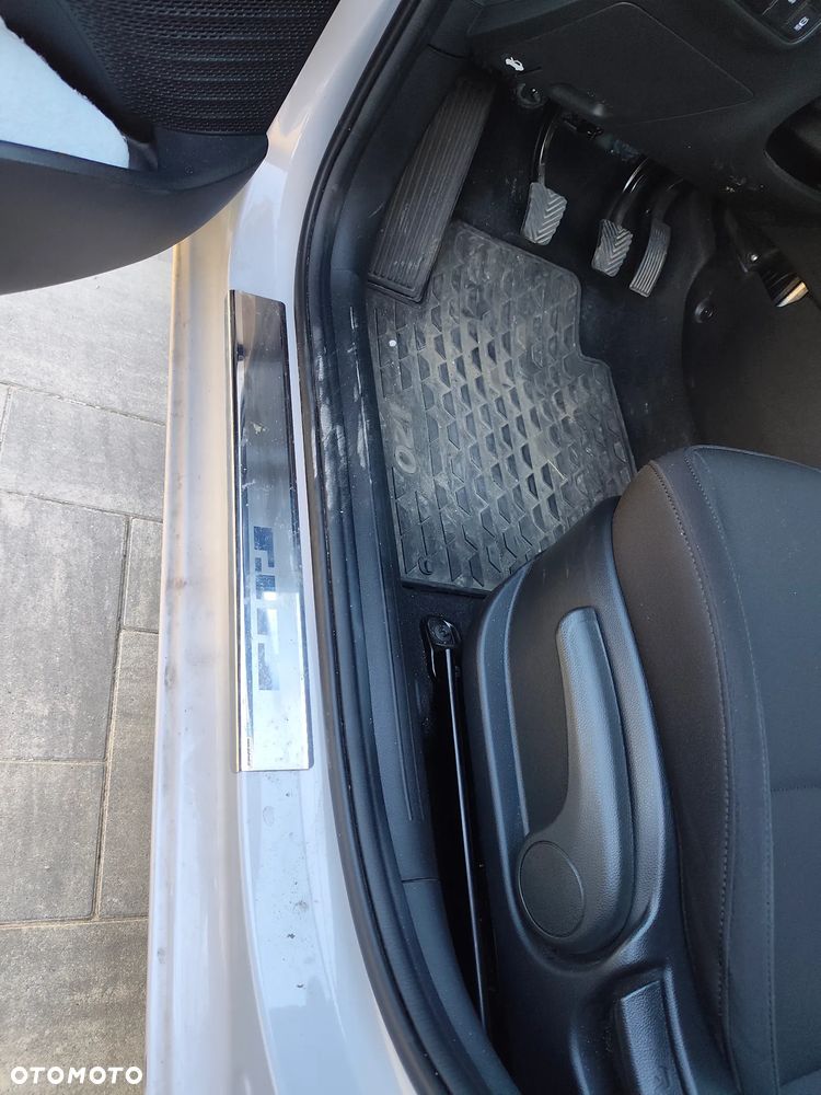 Hyundai i20 1.2 Modern - 27