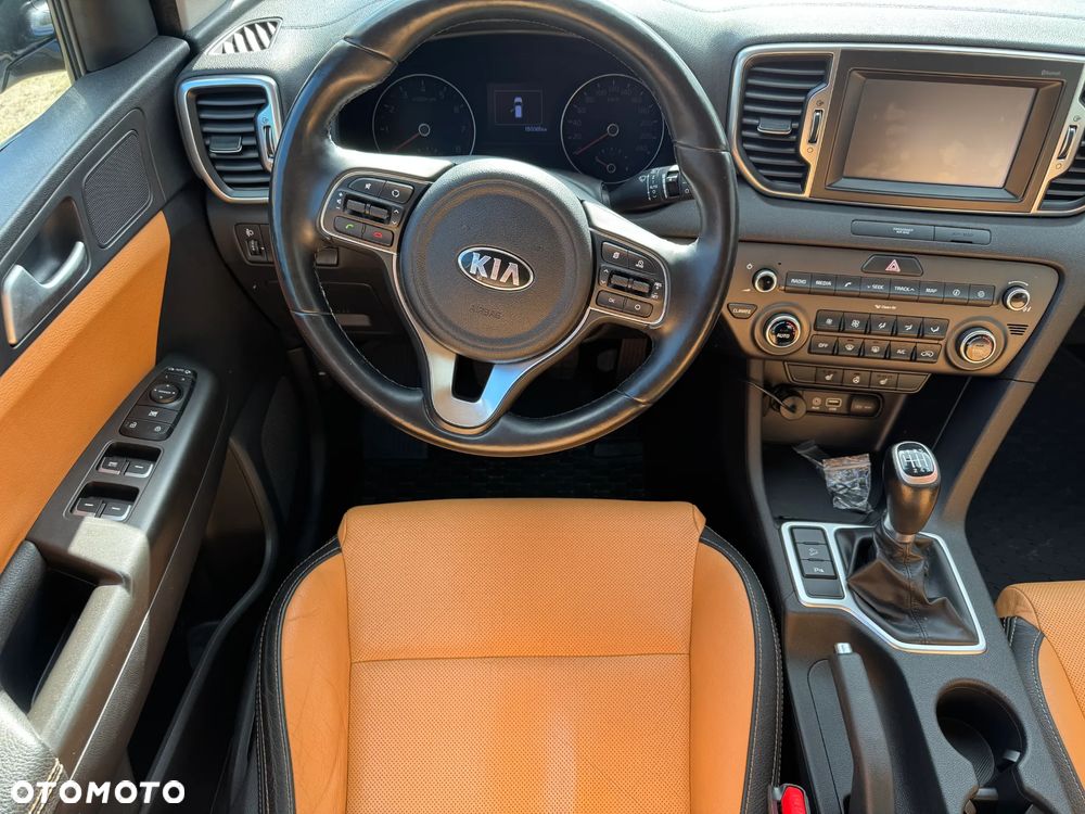 Kia Sportage 1.6 GDI 2WD DREAM-TEAM EDITION - 17