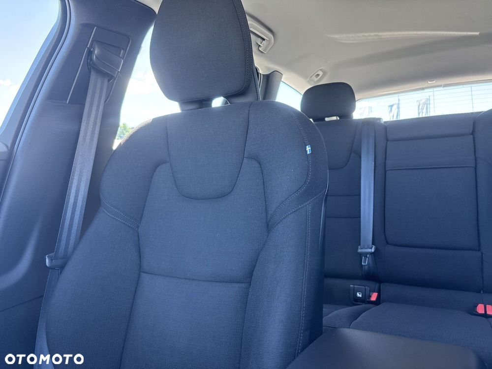 Volvo V60 D3 Momentum Pro - 14