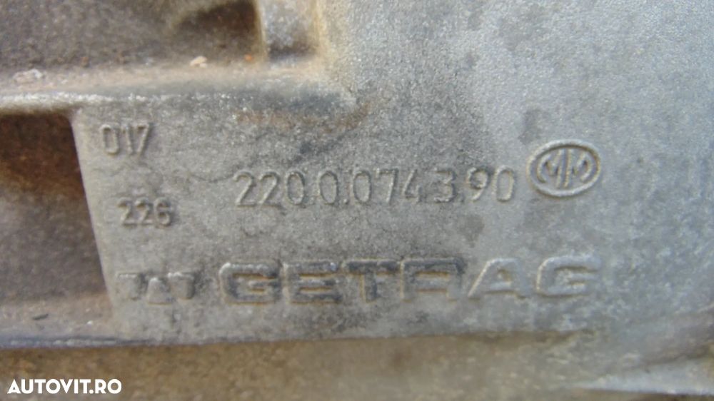 Cutie viteze manuala,5 viteze BMW E87,E81 an 2004-2010 cod 2200074390.  1.6 benzina - 4