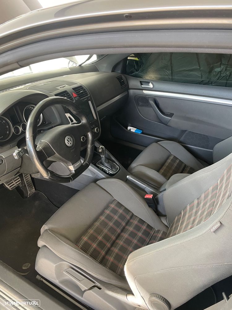 VW Golf 2.0 GTi DSG - 9