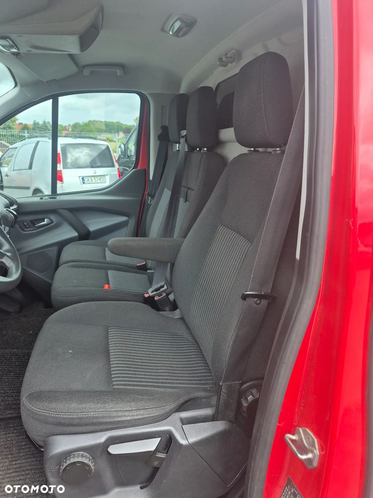 Ford Transit Custom - 9