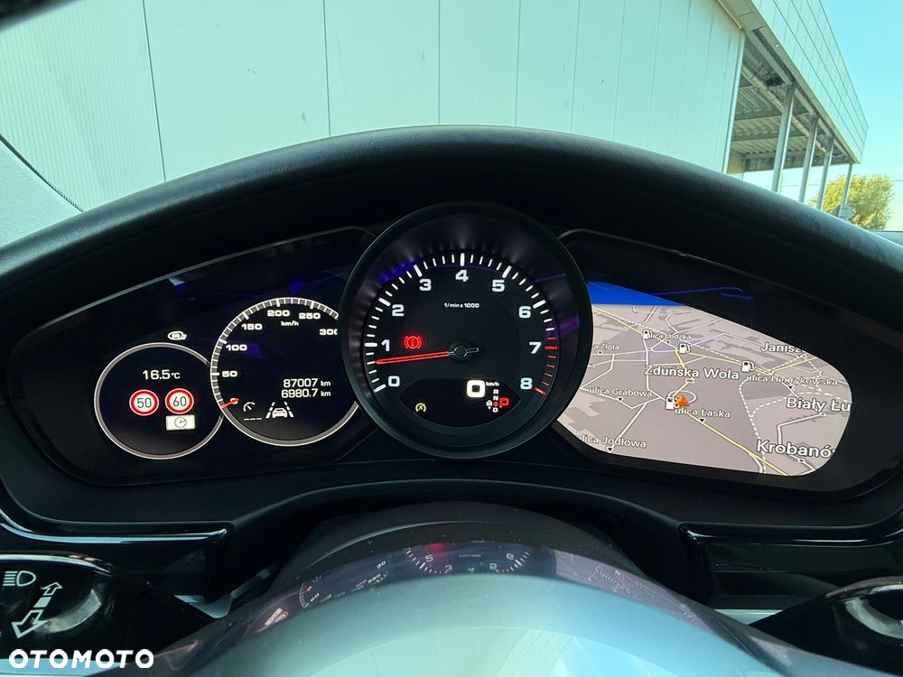 Porsche Panamera 4 Executive - 23