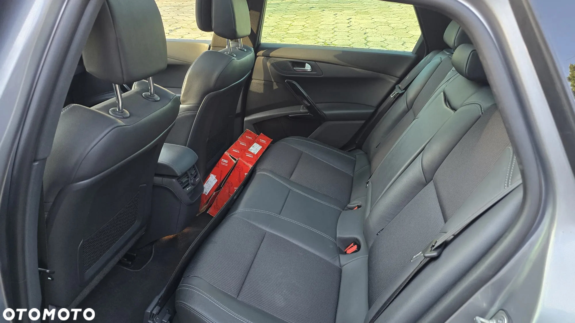 Peugeot 508 RXH BlueHDi 180 EAT6 Stop&Start - 32