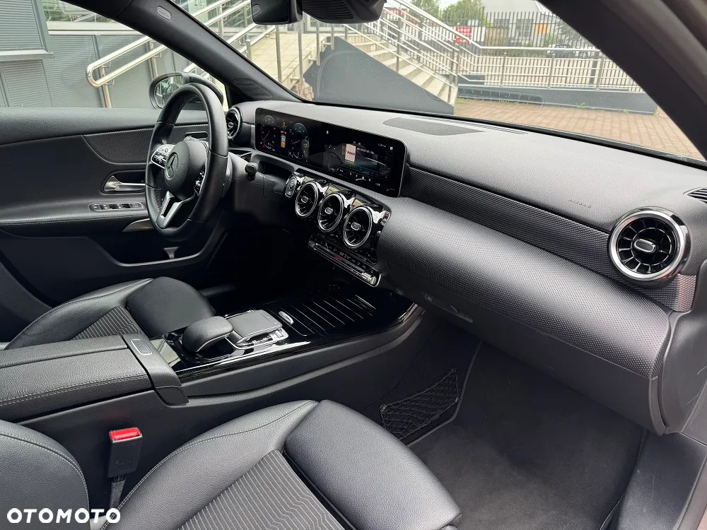 Mercedes-Benz Klasa A 250 7G-DCT - 20