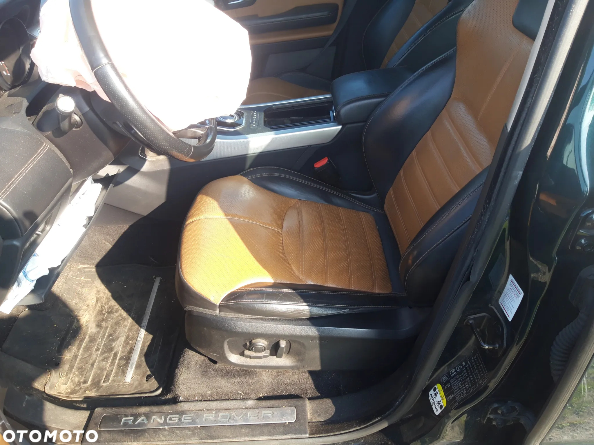 Land Rover Range Rover Evoque 2.0Si4 HSE Dynamic - 29
