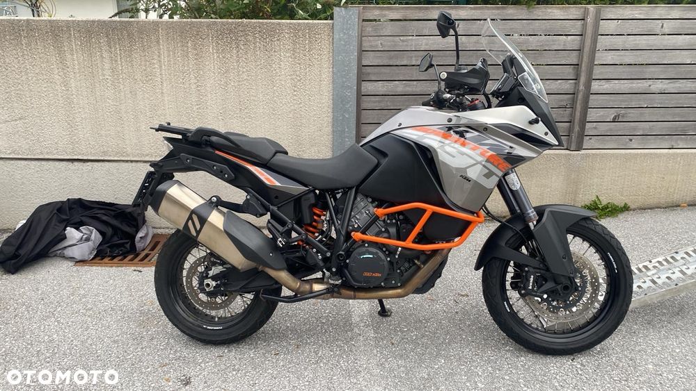 KTM Adventure - 2