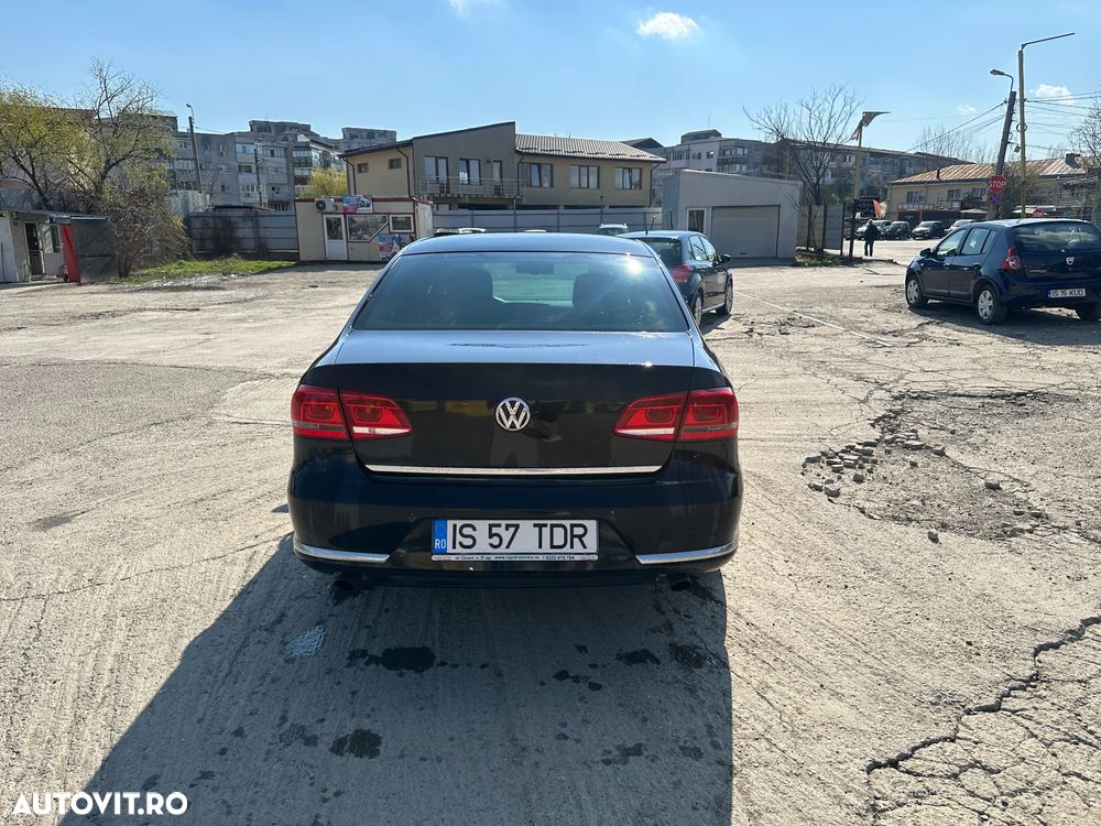 Volkswagen Passat 2.0 TDI BlueMotion Tehnology 4Motion Highline DSG - 12