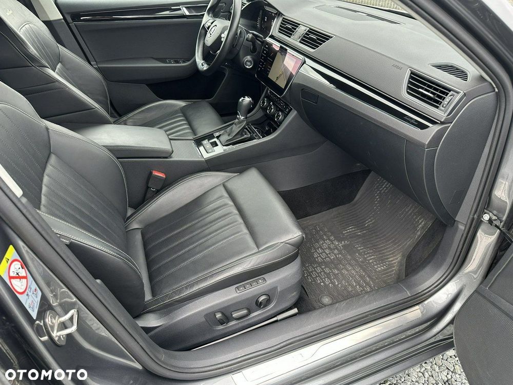 Skoda Superb 2.0 TSI 4x4 L&K DSG - 36