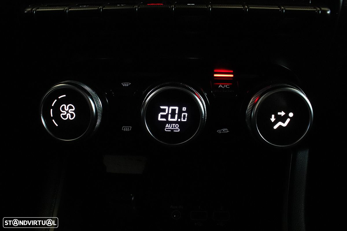 Renault Captur 1.0 TCe Techno Bi-Fuel - 14