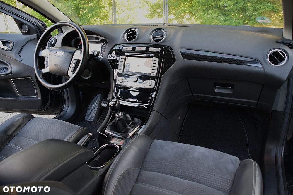 Ford Mondeo 2.0 TDCi Business Edition - 22