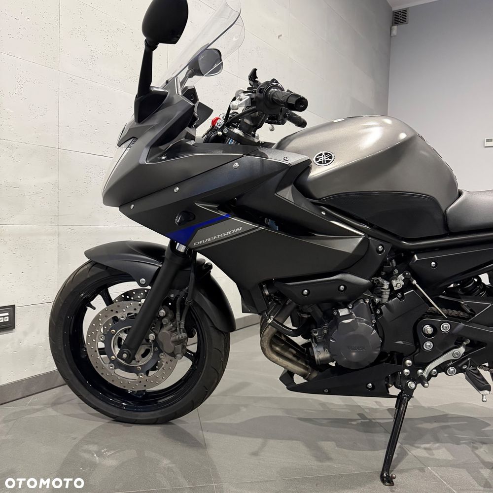 Yamaha XJ - 13