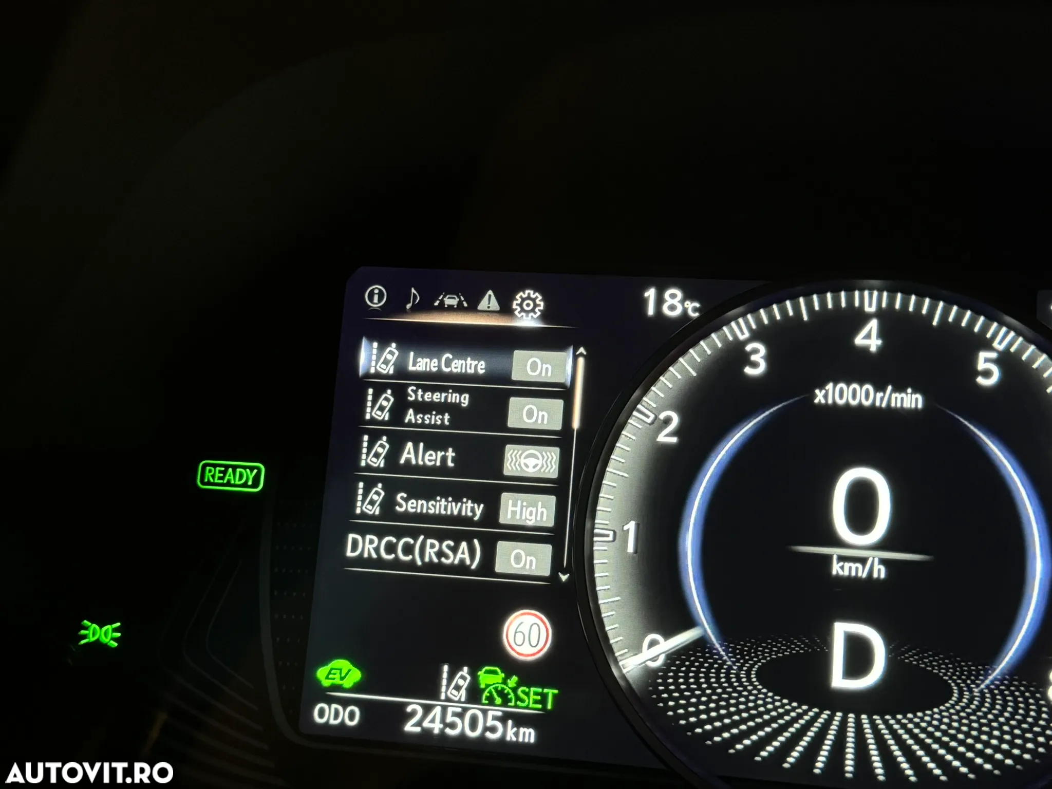 Lexus UX 250h 2.0L HEV 20H- (178 HP) 4X2 CVT Executive - 31