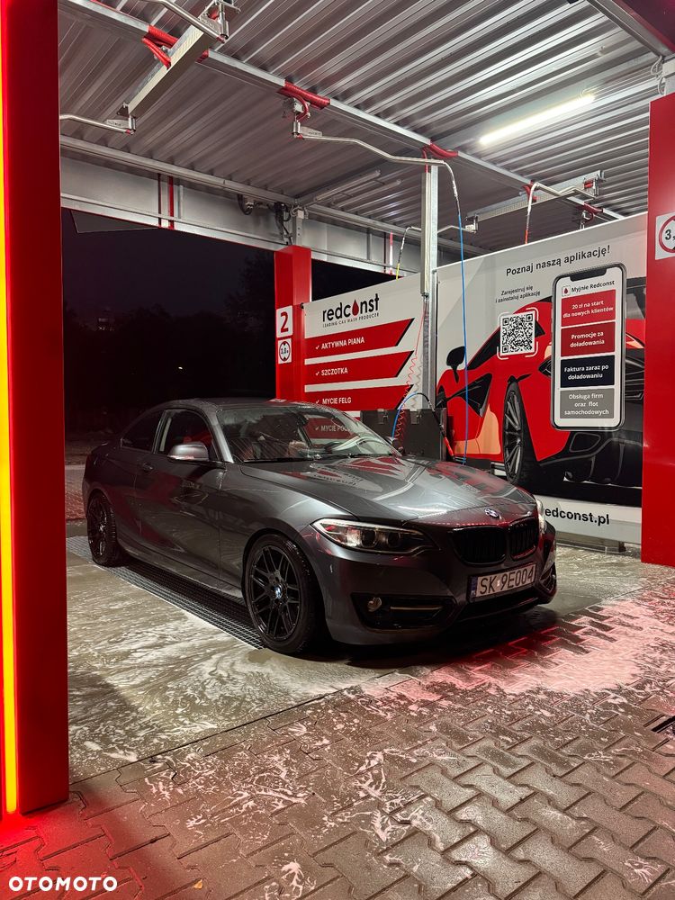 BMW Seria 2 220d xDrive Sport Line - 4