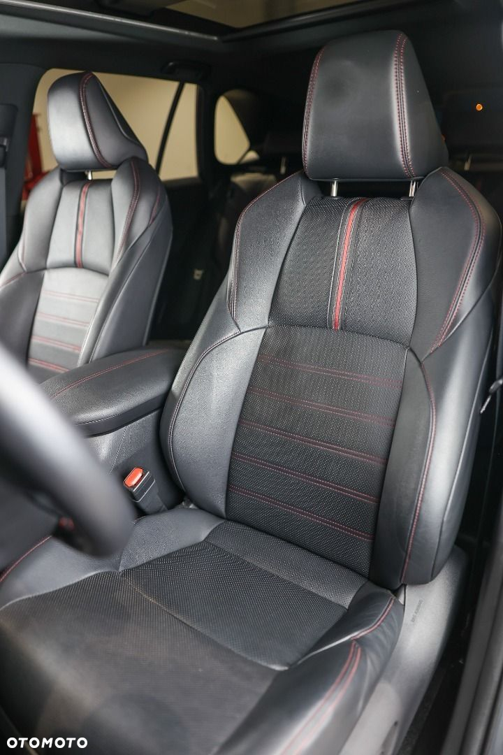 Toyota RAV4 - 9