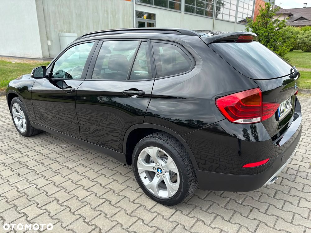 BMW X1 sDrive18d xLine - 18
