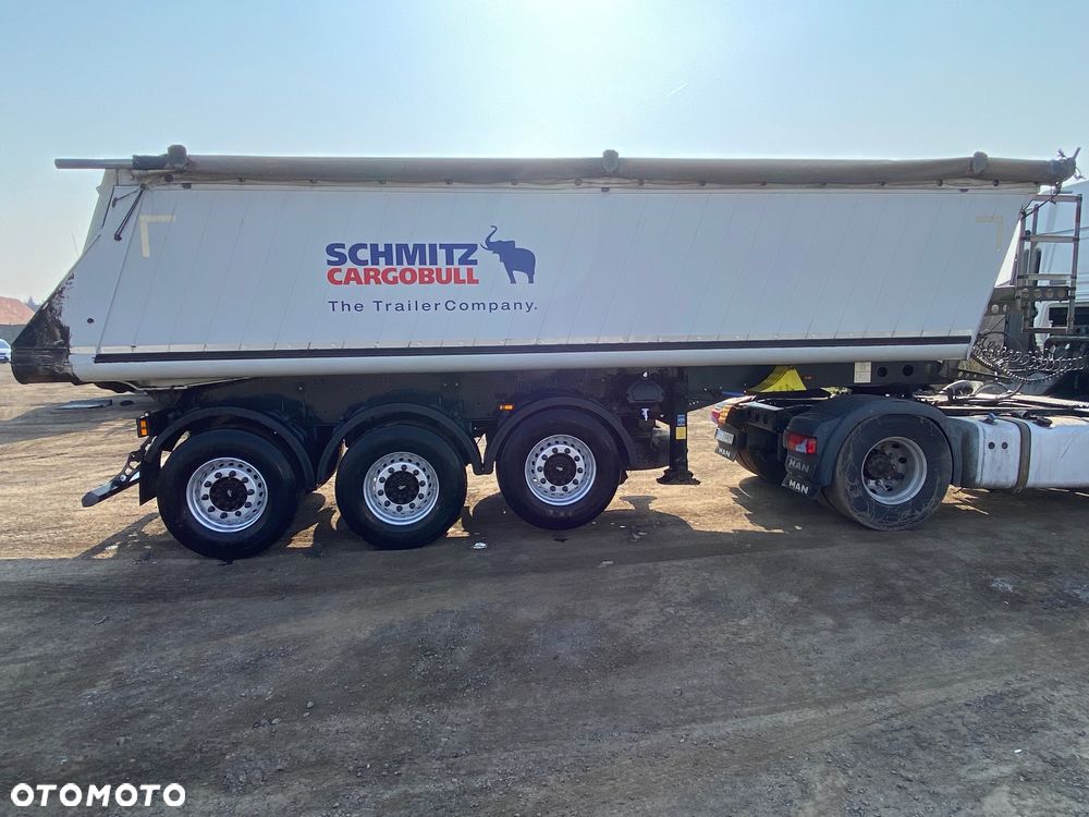 Schmitz Cargobull SKI 24 - 2