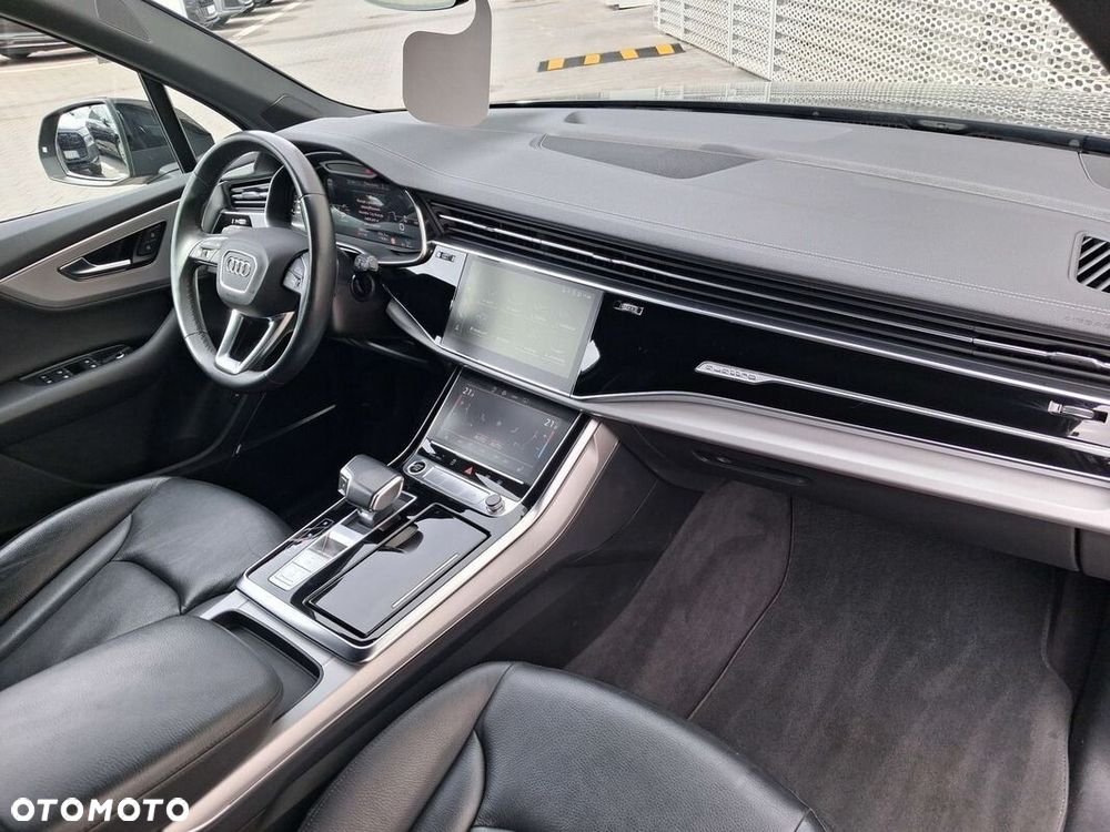 Audi Q7 - 11