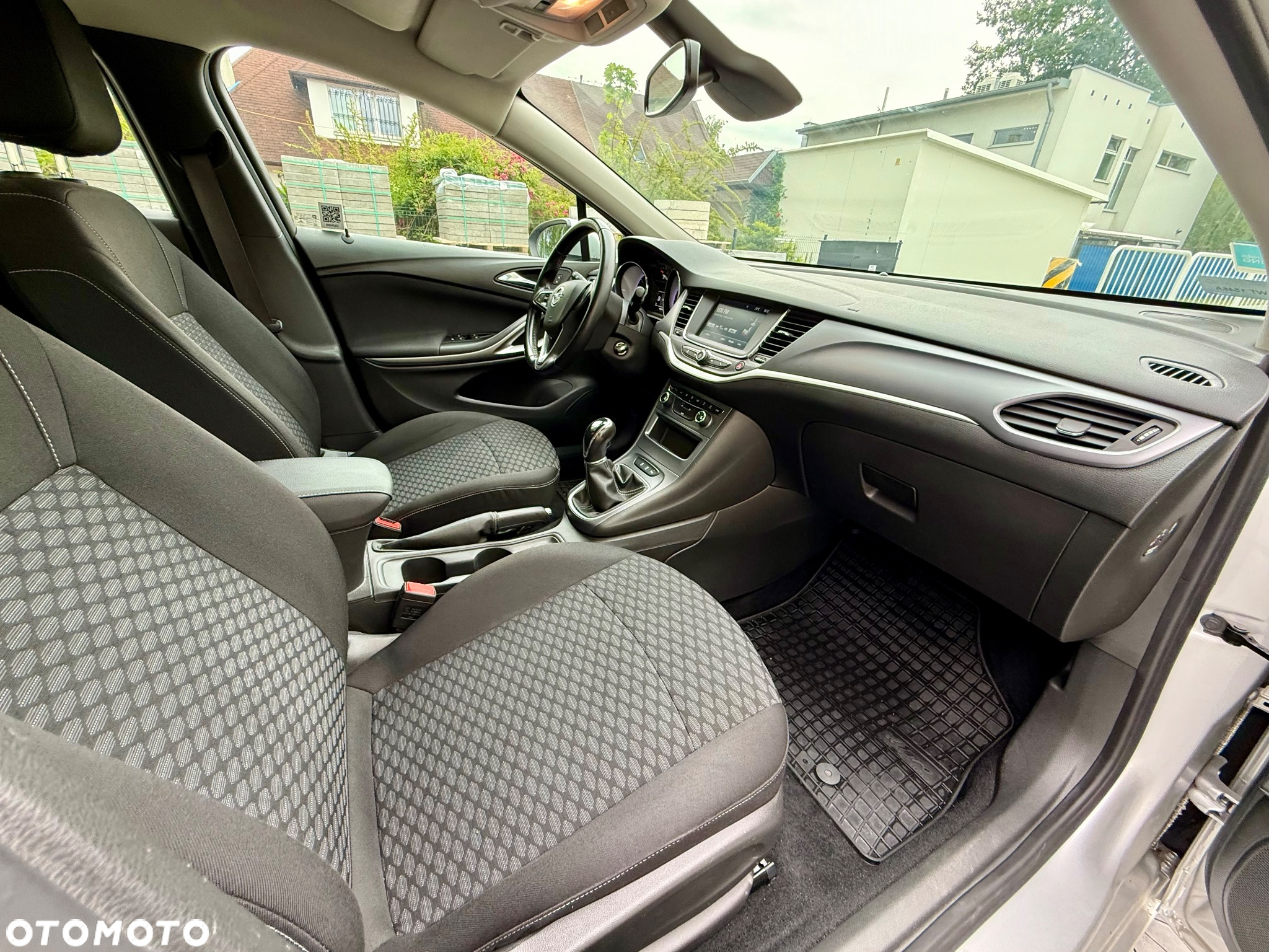Opel Astra V 1.4 T Enjoy - 11