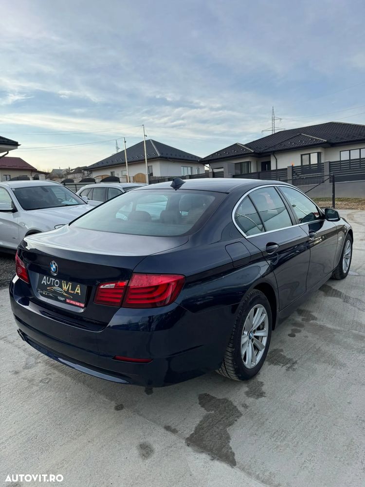 BMW Seria 5 520d - 8