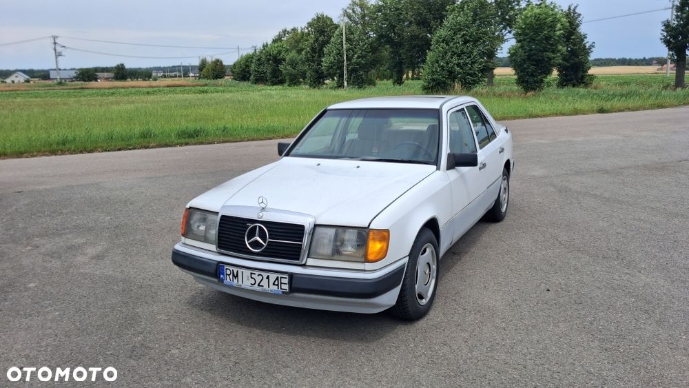 Mercedes-Benz W124 (1984-1993) - 1