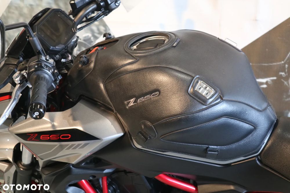 Kawasaki Z 650 - 17