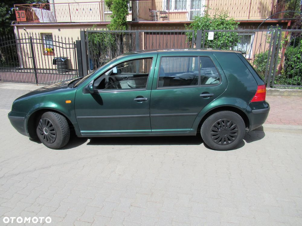 Volkswagen Golf 1.4 Comfortline - 14