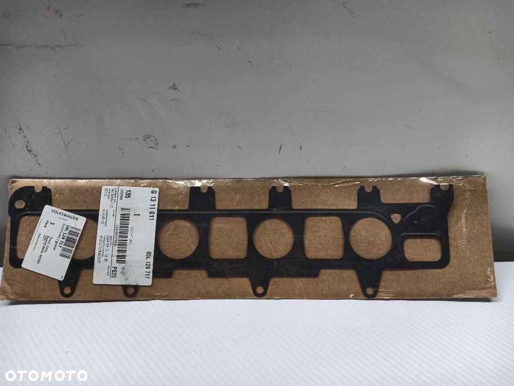 USZCZELKA KOLEKTORA WYDECHOWEGO AUDI A3 8Y 05L129717