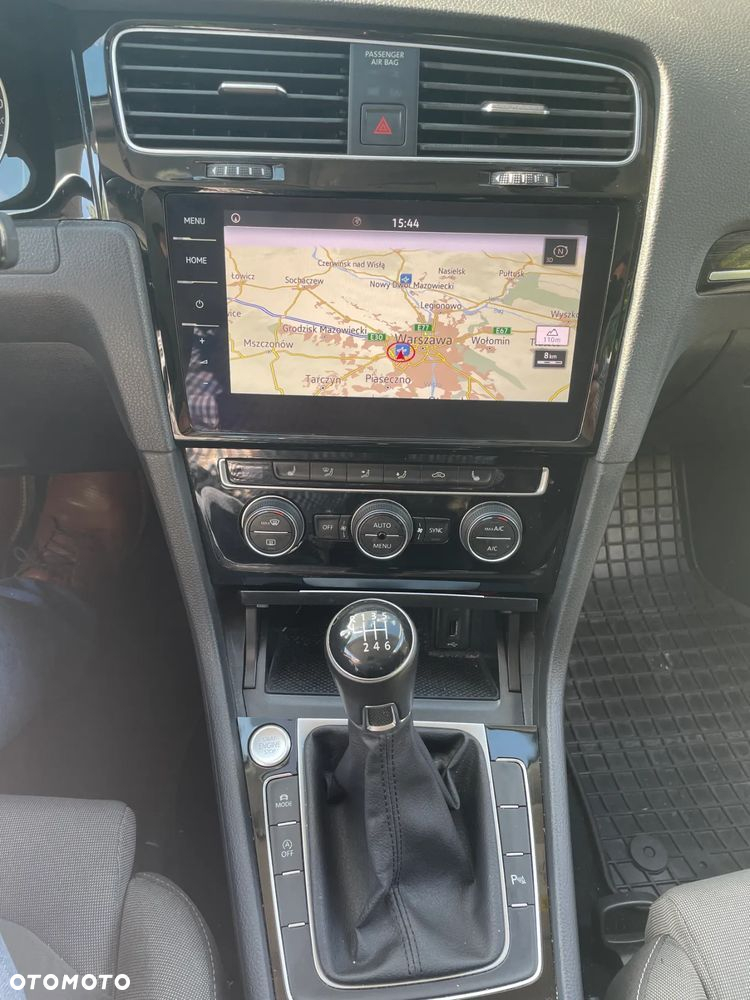 Volkswagen Golf VII 1.5 TSI BMT Highline - 16
