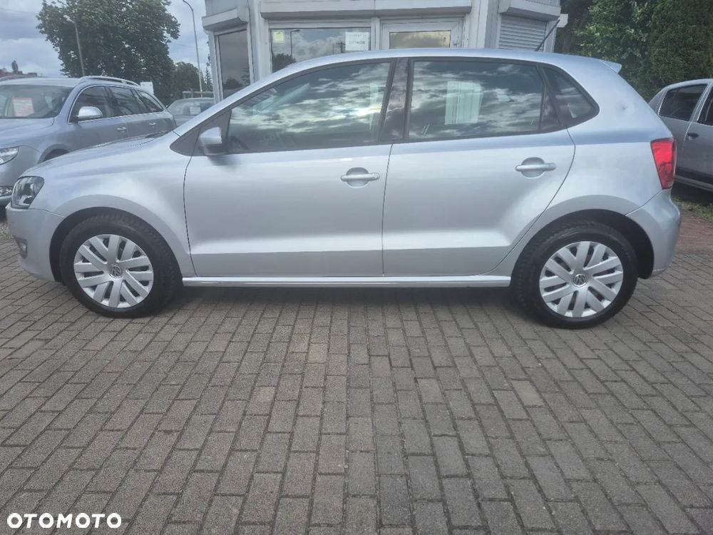 Volkswagen Polo - 8
