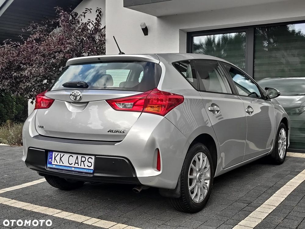 Toyota Auris 1.33 VVT-i Comfort - 7