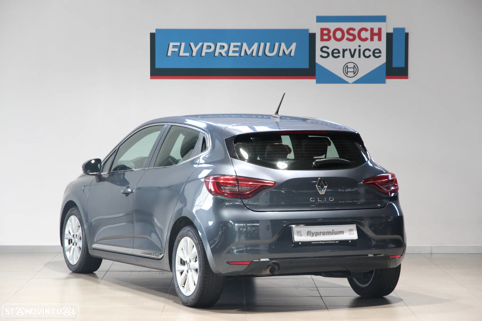 Renault Clio 1.0 TCe Exclusive - 4