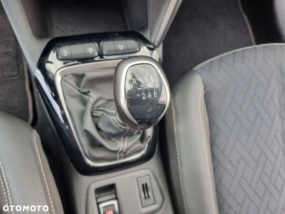 Opel Corsa 1.5 D Elegance S&S - 22