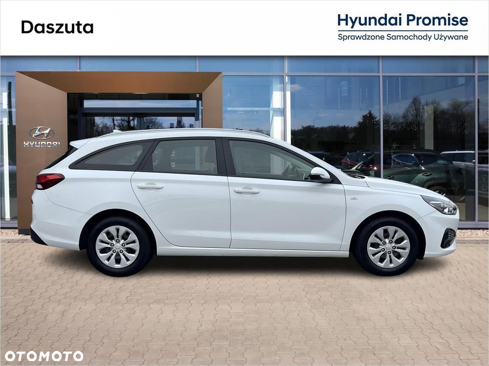 Hyundai i30 1.5 T-GDI 48V Classic + - 6