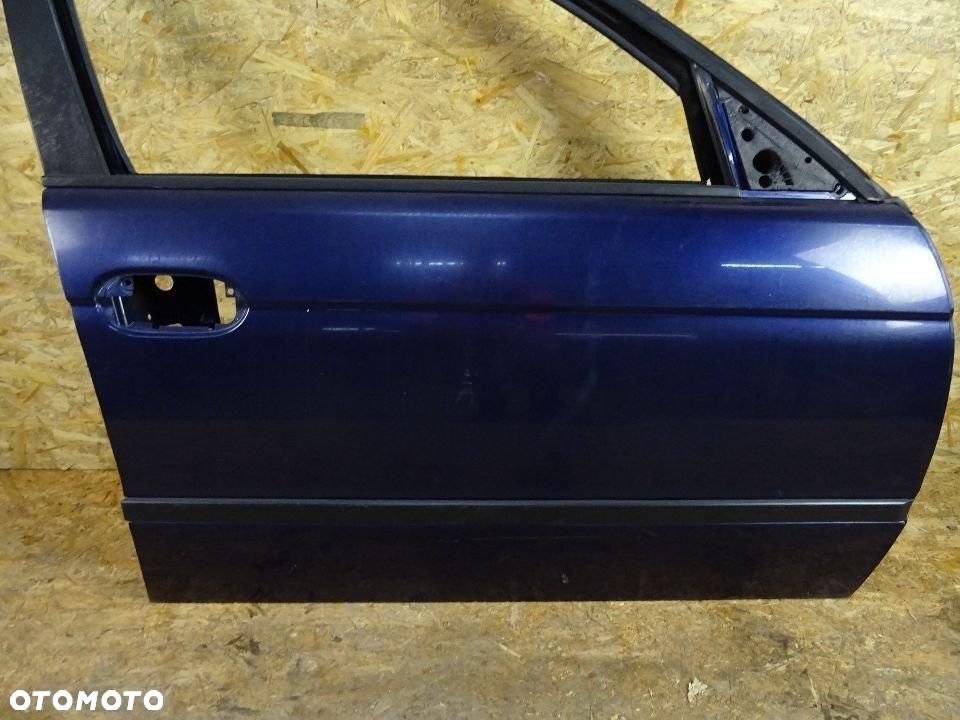 DRZWI PRAWY PRZÓD PRAWE PRZEDNIE BMW E39 sedan lak: montrealblau metallic 297/5 - 2