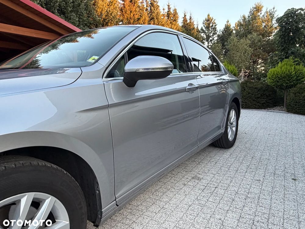 Volkswagen Passat 2.0 TDI EVO Business - 13